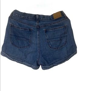 Cuffed denim shorts